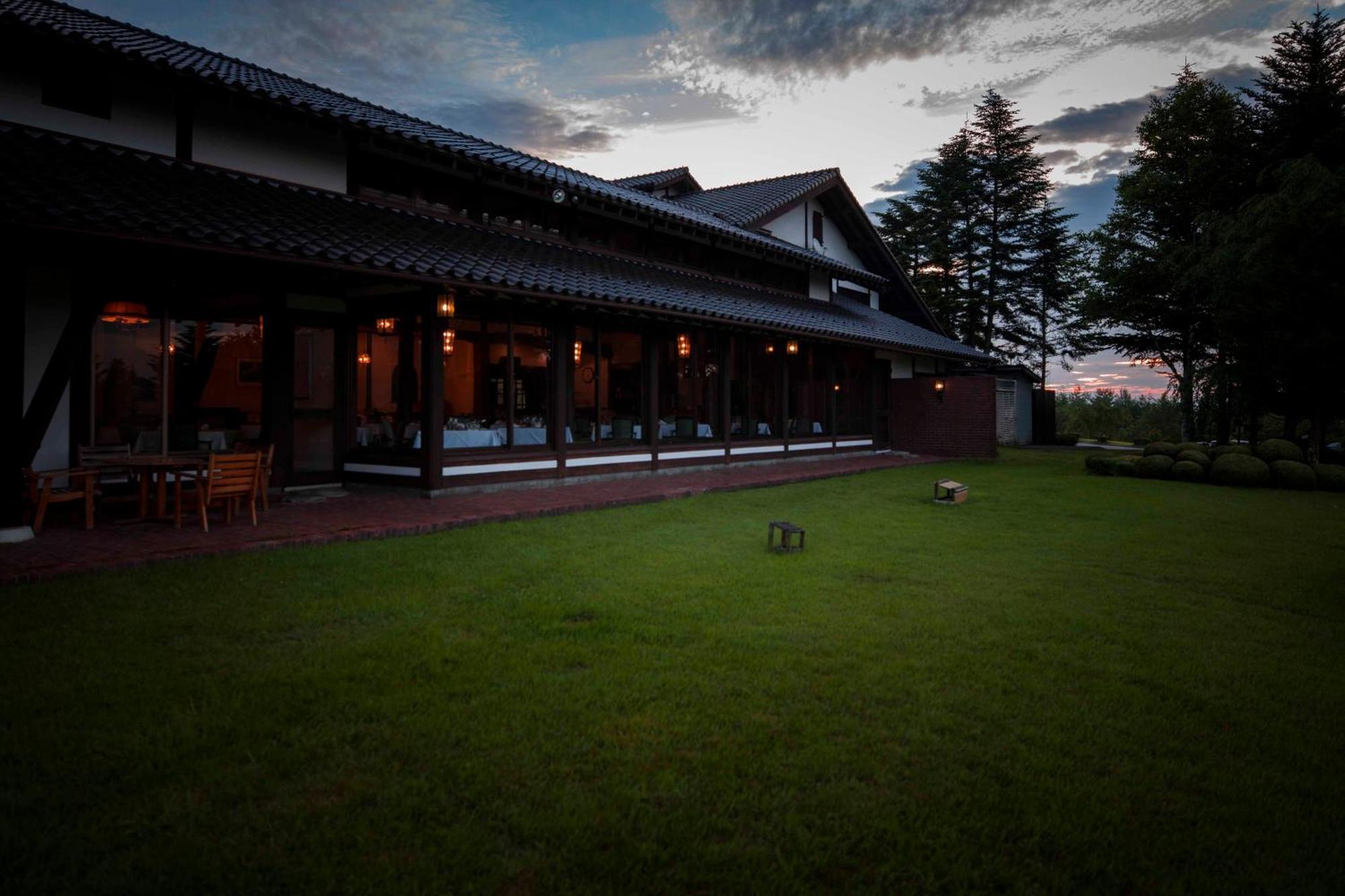 Tsumagoi Prince Hotel Buitenkant foto